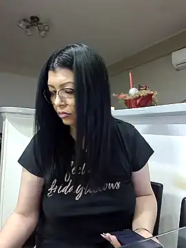 Milf Abigail online show from January 2025 02:26:02 AM