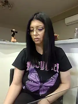 Milf Abigail online show from February 2025 04:14:01 AM