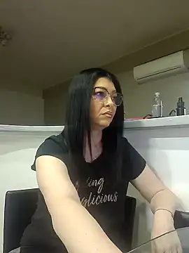 Milf Abigail online show from February 2025 01:13:02 AM