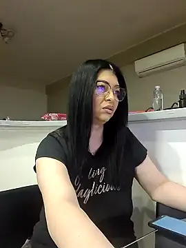 Milf Abigail online show from February 2025 12:54:02 AM