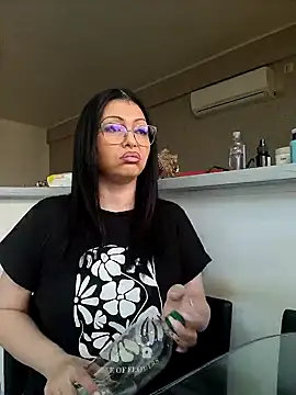 Milf Abigail online show from March 2025 05:35:01 AM