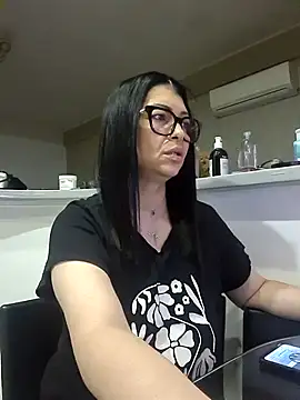 Milf Abigail online show from September 2025 11:08:02 PM