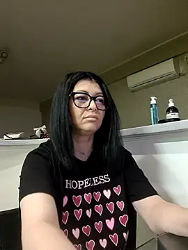 Milf Abigail online show from March 2026 02:17:02 AM