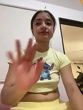 Snapshot of Alicia_ALICIA chatting on May 2026 03:51:02 PM Alicia ALICIA online show from May 2026 03:51:02 PM