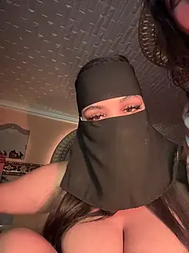 ORLA86 online show from September 2025 09:29:02 PM