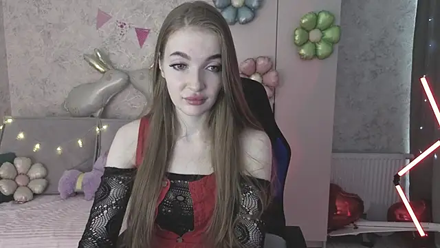 LissaCain online show from April 2026 04:24:01 AM