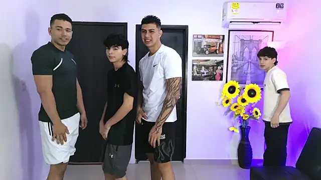 badguyss bisex online show from April 2026 11:27:01 AM