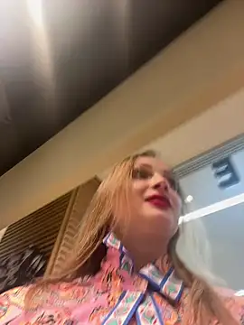 LadyTatiana Madam online show from February 2025 04:24:01 PM