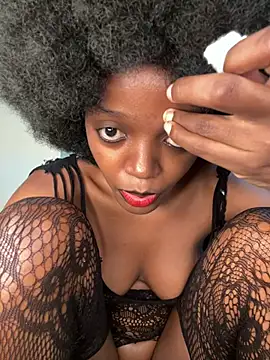 Bella kiki online show from June 2026 08:19:01 PM