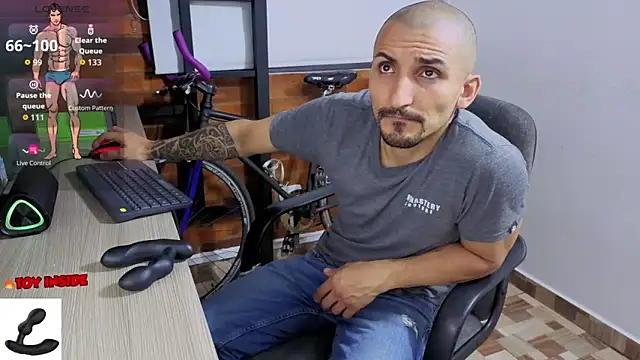 Marck Muscle online show from February 2026 02:51:01 AM