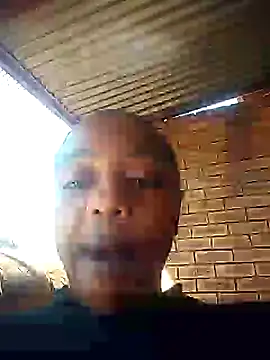 Snapshot of Bustybabe4Uxx chatting on October 2025 12:37:02 PM Bustybabe4Uxx online show from October 2025 12:37:02 PM