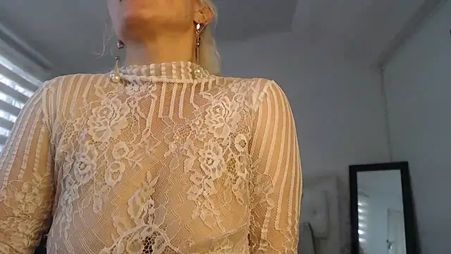 Ingridbergman online show from December 2024 03:11:02 PM