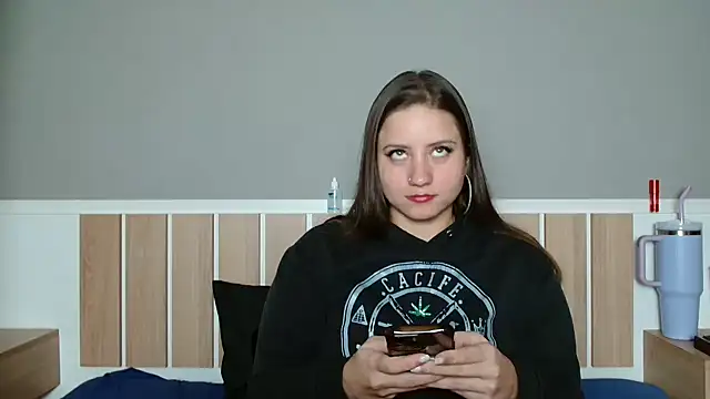 520 Loirex 741 online show from October 2025 01:26:02 AM