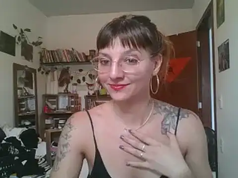 Snapshot of SweetyBabyDemon chatting on December 2024 04:27:02 PM SweetyBabyDemon online show from December 2024 04:27:02 PM