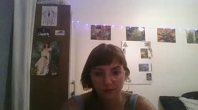 Snapshot of SweetyBabyDemon chatting on December 2024 11:06:02 PM SweetyBabyDemon online show from December 2024 11:06:02 PM