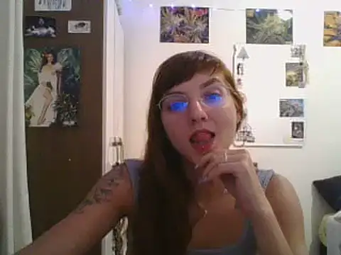 Snapshot of SweetyBabyDemon chatting on December 2024 10:32:02 PM SweetyBabyDemon online show from December 2024 10:32:02 PM