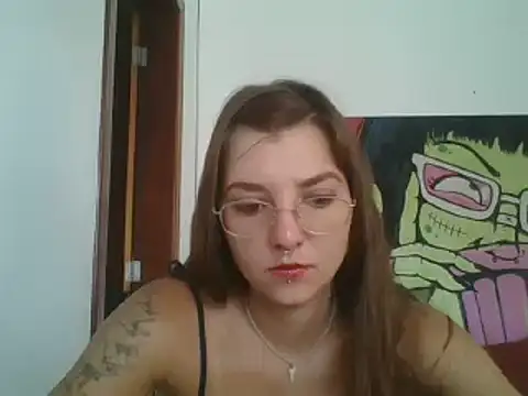 Snapshot of SweetyBabyDemon chatting on February 2025 01:01:01 PM SweetyBabyDemon online show from February 2025 01:01:01 PM