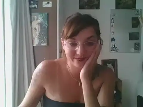 Snapshot of SweetyBabyDemon chatting on February 2025 06:00:01 PM SweetyBabyDemon online show from February 2025 06:00:01 PM