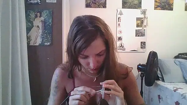 Snapshot of SweetyBabyDemon chatting on March 2025 08:31:02 PM SweetyBabyDemon online show from March 2025 08:31:02 PM