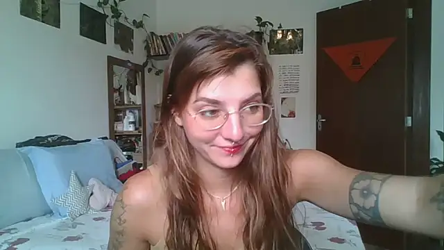 Snapshot of SweetyBabyDemon chatting on March 2025 01:32:02 PM SweetyBabyDemon online show from March 2025 01:32:02 PM