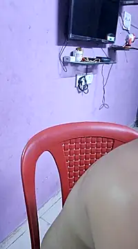 GlassBarge9 online show from January 2025 05:59:01 PM