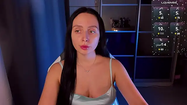 Christy Calypso online show from January 2025 04:04:02 PM