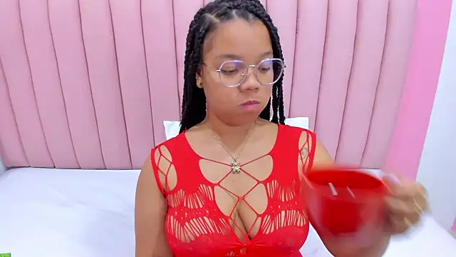 ISABELLA 020 online show from February 2025 12:22:01 PM