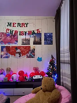 Snapshot of Heart_Ass chatting on December 2024 06:03:02 AM Heart Ass online show from December 2024 06:03:02 AM