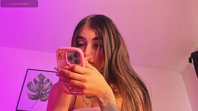 Andrea flow online show from February 2025 01:38:01 PM