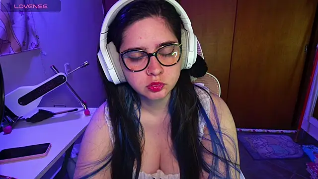 Vallolet Spencer online show from February 2025 11:47:02 PM