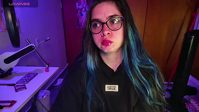 Vallolet Spencer online show from February 2025 11:11:02 AM