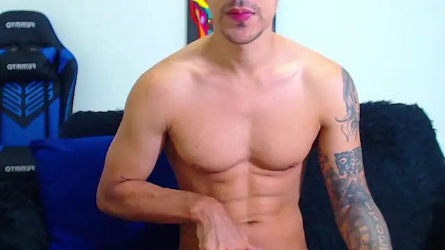 Tristan-bm online show from February 2025 04:58:01 PM