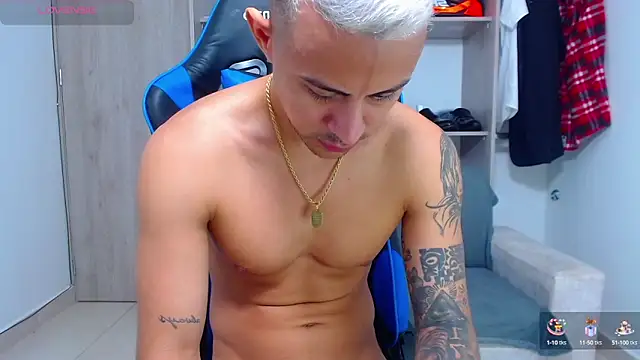 Tristan-bm online show from October 2025 11:18:02 AM