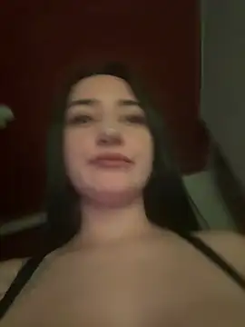 Snapshot of preetypeach chatting on December 2024 11:51:02 PM preetypeach online show from December 2024 11:51:02 PM