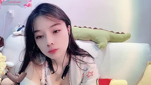 AKiKi711 online show from December 2024 02:24:01 AM