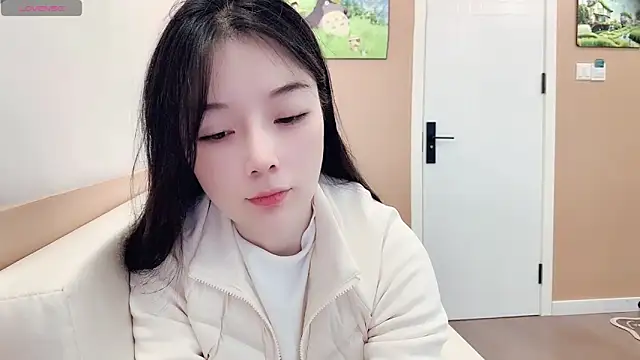 AKiKi711 online show from February 2026 04:18:02 AM