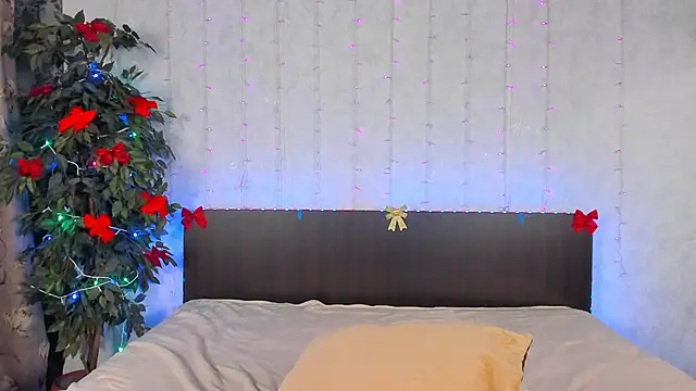 Snapshot of Milana_Crystal_ chatting on December 2024 11:20:02 AM Milana Crystal online show from December 2024 11:20:02 AM