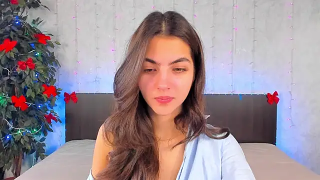 Snapshot of Milana_Crystal_ chatting on January 2025 08:14:01 AM Milana Crystal online show from January 2025 08:14:01 AM