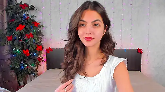 Snapshot of Milana_Crystal_ chatting on January 2025 11:15:02 AM Milana Crystal online show from January 2025 11:15:02 AM