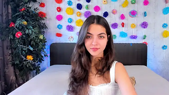 Snapshot of Milana_Crystal_ chatting on March 2025 08:23:02 AM Milana Crystal online show from March 2025 08:23:02 AM