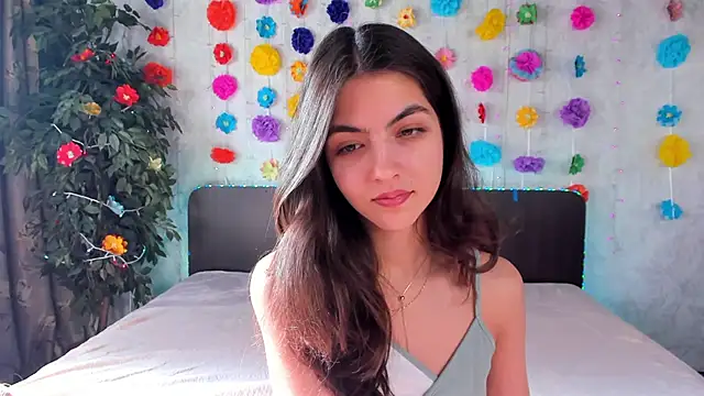 Snapshot of Milana_Crystal_ chatting on March 2025 11:33:02 AM Milana Crystal online show from March 2025 11:33:02 AM