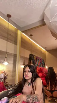 Cori Paige online show from December 2025 10:31:01 AM