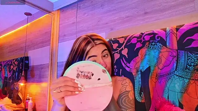 Cori Paige online show from March 2026 04:51:01 AM