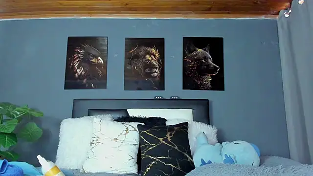 Snapshot of francesco_evan chatting on November 2025 07:34:02 PM francesco evan online show from November 2025 07:34:02 PM