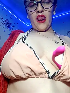 anndreapds online show from January 2026 08:51:02 PM