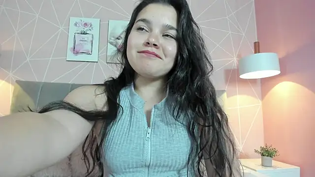 Snapshot of zara__sweet chatting on December 2024 07:00:02 PM zara sweet online show from December 2024 07:00:02 PM