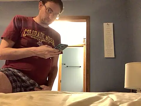 Hebrewhammers42 online show from March 2025 03:30:02 AM