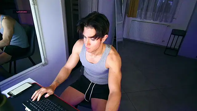 ChristianLevine  online show from April 2026 05:45:02 PM