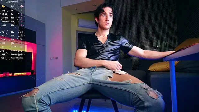 Snapshot of ChristianLevine_ chatting on June 2026 08:12:02 PM ChristianLevine online show from June 2026 08:12:02 PM