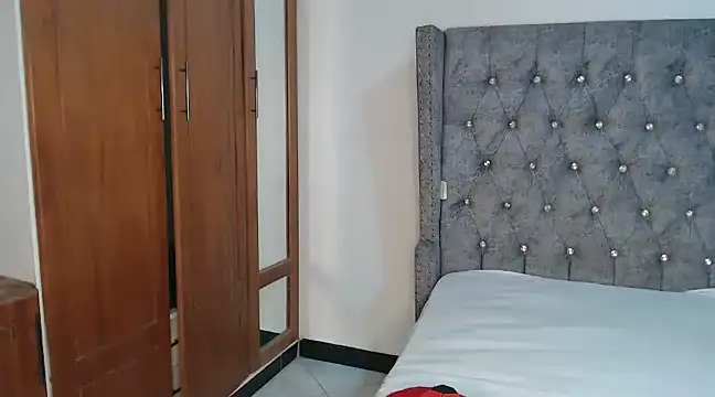 chococreamie online show from January 2025 10:52:01 AM